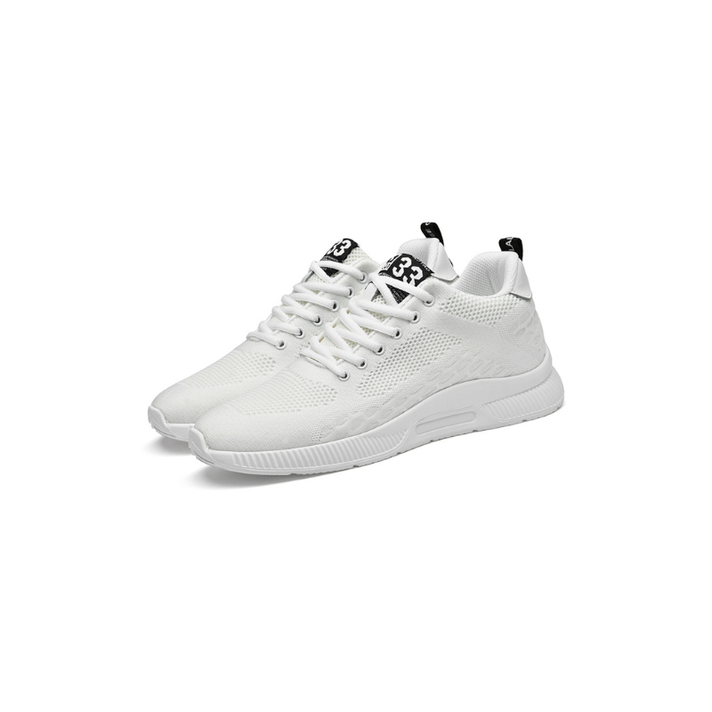Weiße Sportschuhe aus Mesh, atmungsaktiv, rutschfeste Sohle, ideal für Fitness und Laufen.