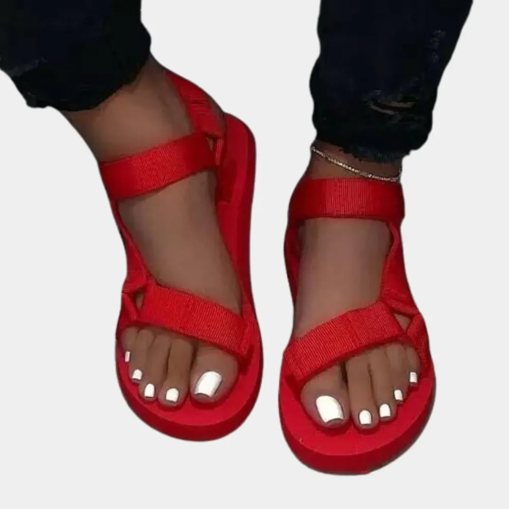 Rote Sandalen für Damen, bequem und modisch, ideal für Sommer und Freizeit. Perfekte Passform, strapazierfähiges Material, trendiges Design.