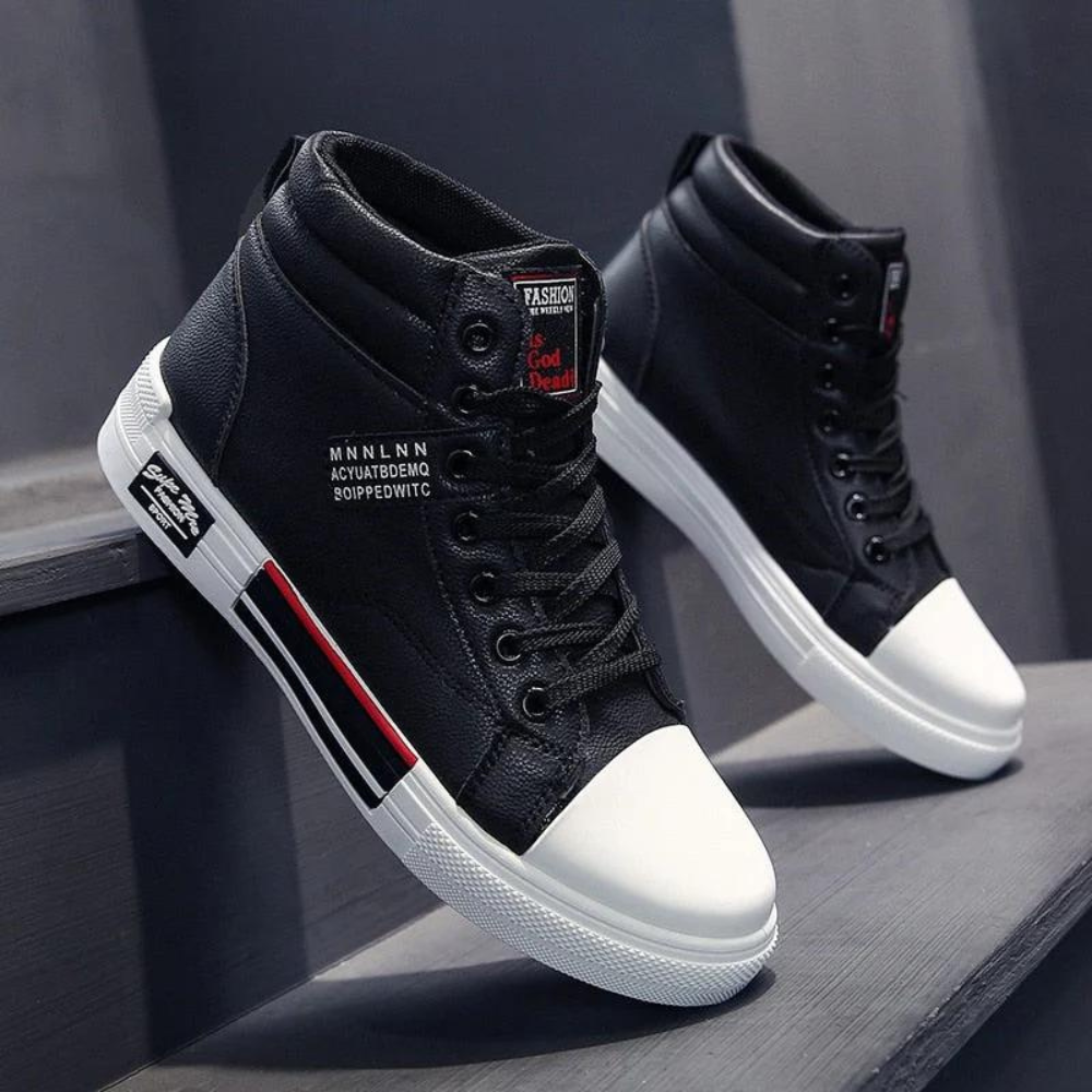 Schwarze High-Top-Sneaker mit weißer Sohle, modisches Design, Herren-Freizeitschuh.