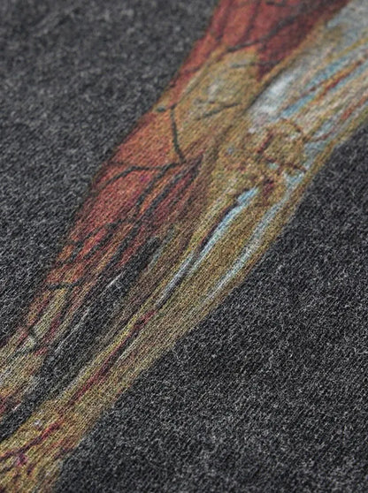 Graues T-Shirt mit abstraktem, farbenfrohem Design. Hochwertiger Stoff, ideal für Streetwear. Perfekt für Modebegeisterte und Trendsetter.